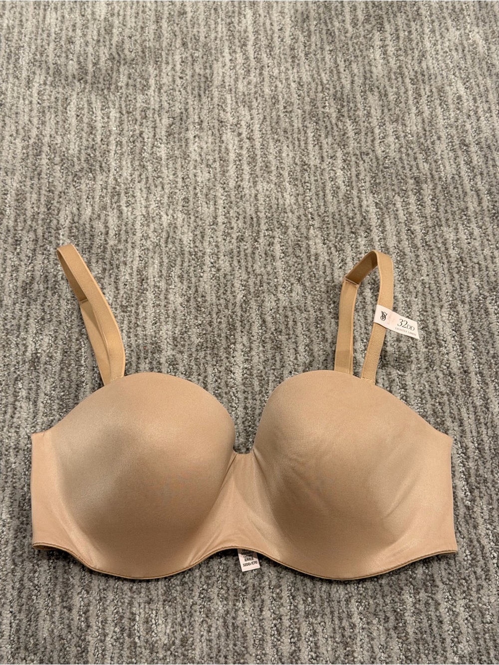 Victoria's Secret Nude Beige T-Shirt Bra Size 32DD NWT